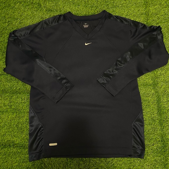 Nike Hooptech Vintage Centre Swoosh Long Sleeve - Picture 1 of 3